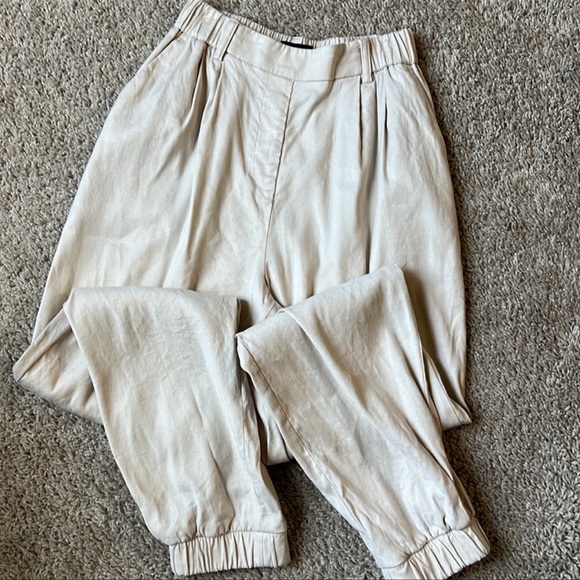 2 Express high waisted linen blend pull on pants, size XXS.. fits up to S - Picture 3 of 13